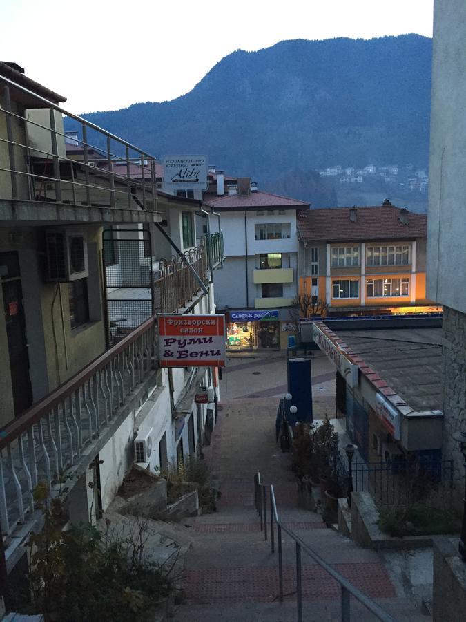 Guest Apartment Monarch Paşmaklı Dış mekan fotoğraf